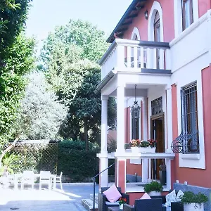  Bed & Breakfast La Bed & Breakfast